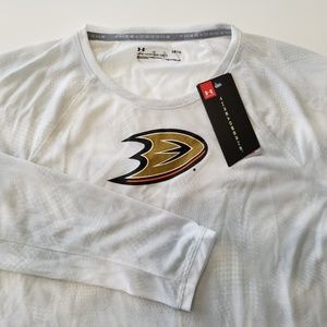 NWT! Anaheim Ducks Under Armour Long Sleeve Shirt
